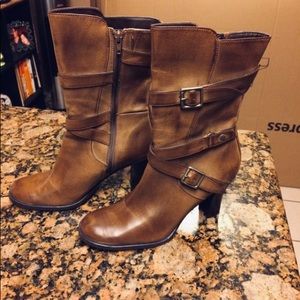 Women’s Boots (Mid-Calf) Worn once only
